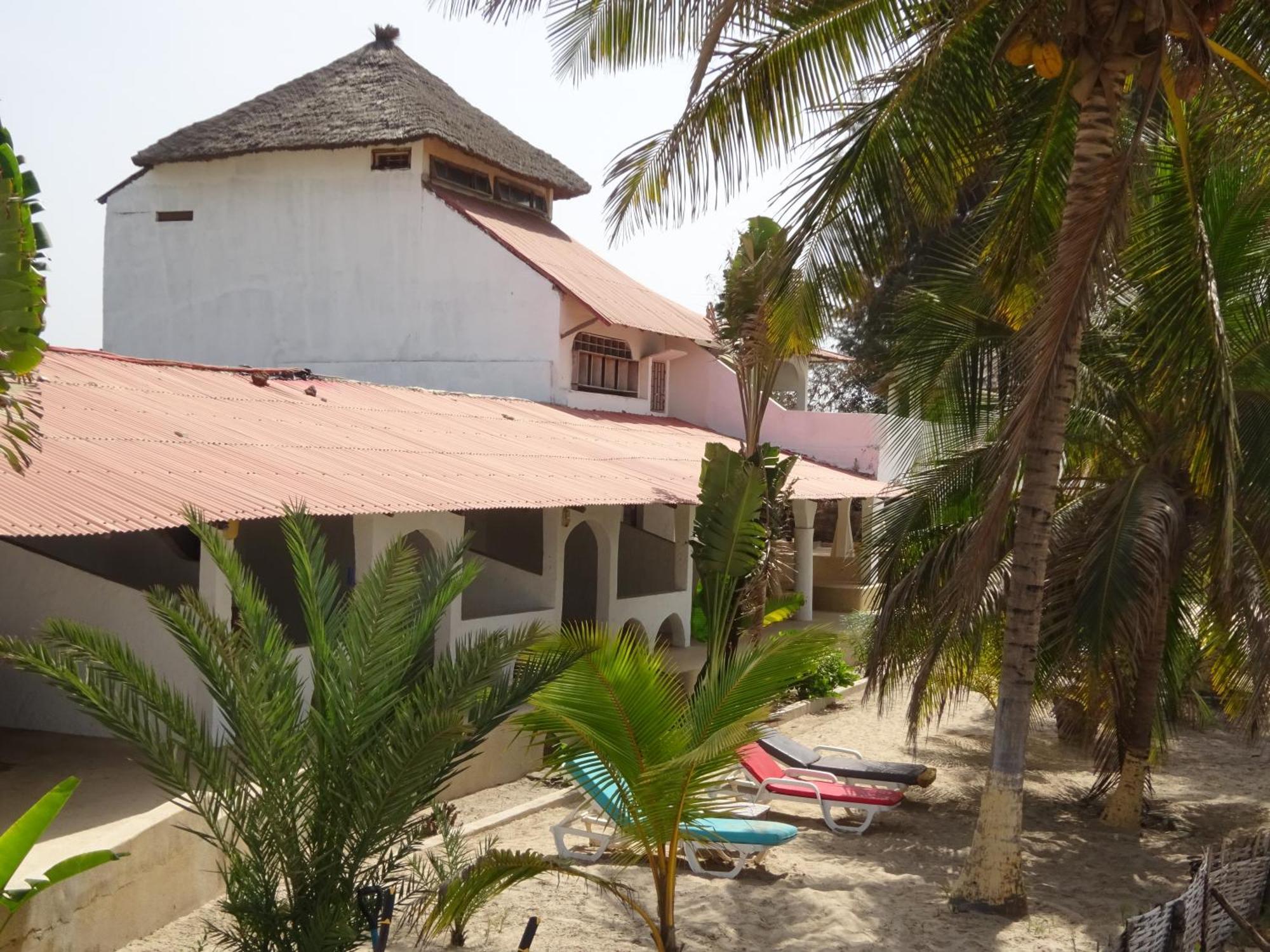 Hotel Du Bar De La Mer Cap Skirring Kabrousse Екстериор снимка
