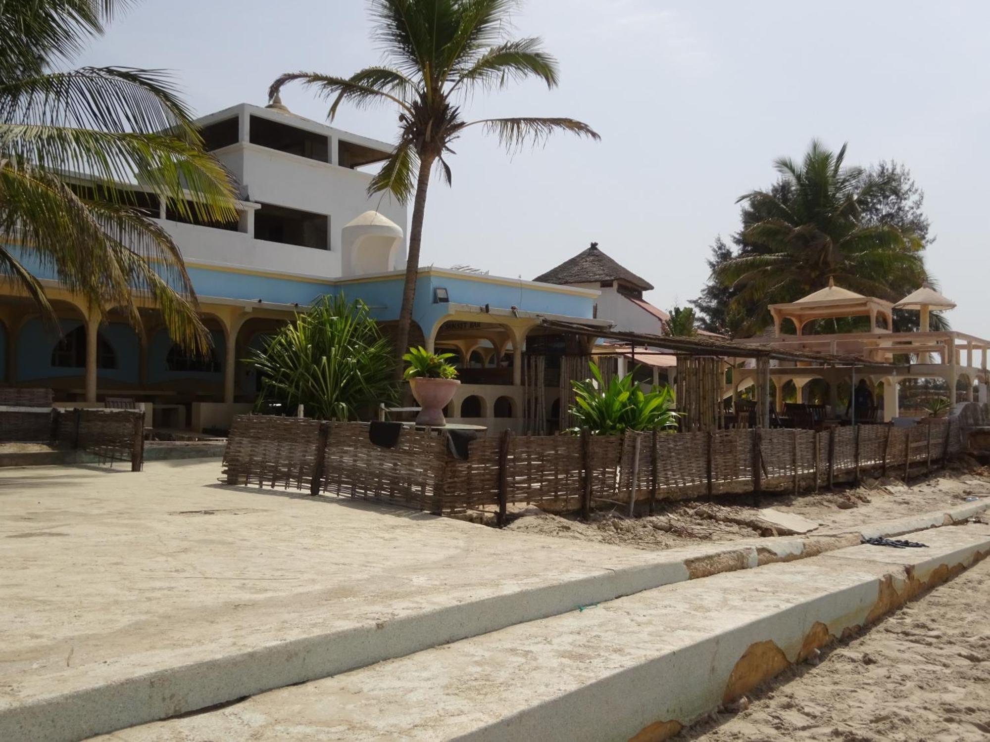 Hotel Du Bar De La Mer Cap Skirring Kabrousse Екстериор снимка