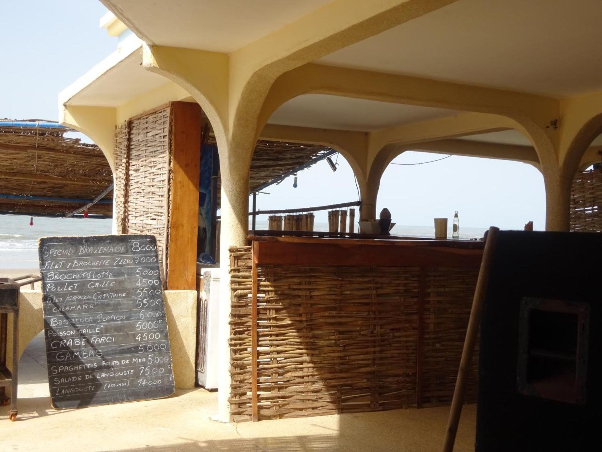 Hotel Du Bar De La Mer Cap Skirring Kabrousse Екстериор снимка